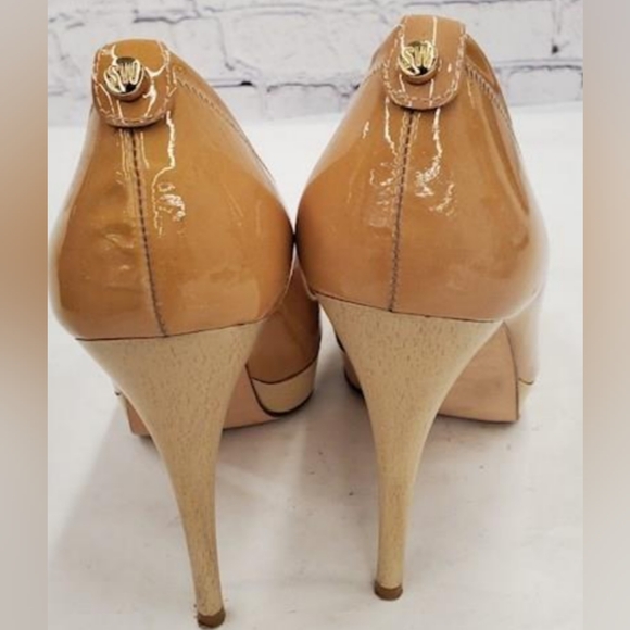 Stuart Weitzman Women's Tan Leather Peep Toe Stiletto Pump Heel Size 9 - Picture 6 of 6